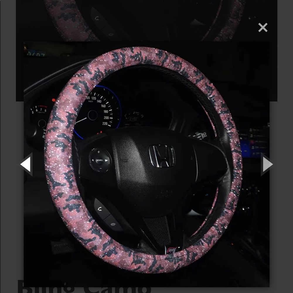 Blinged steering wheel cover